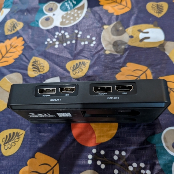 Plugable 4K DisplayLink Docking Station - Picture 4 of 4